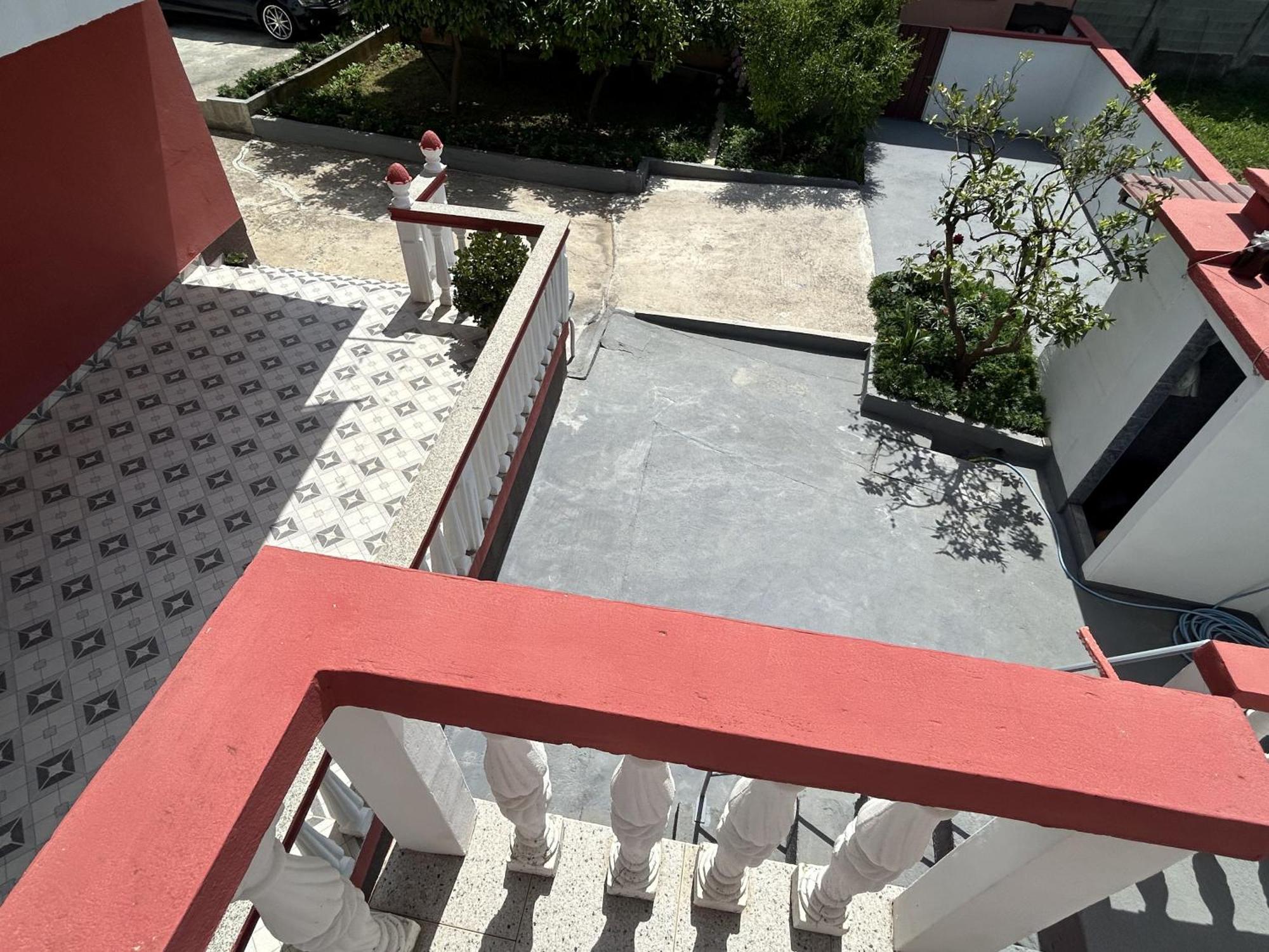 Apartments Todor บาร์ ภายนอก รูปภาพ